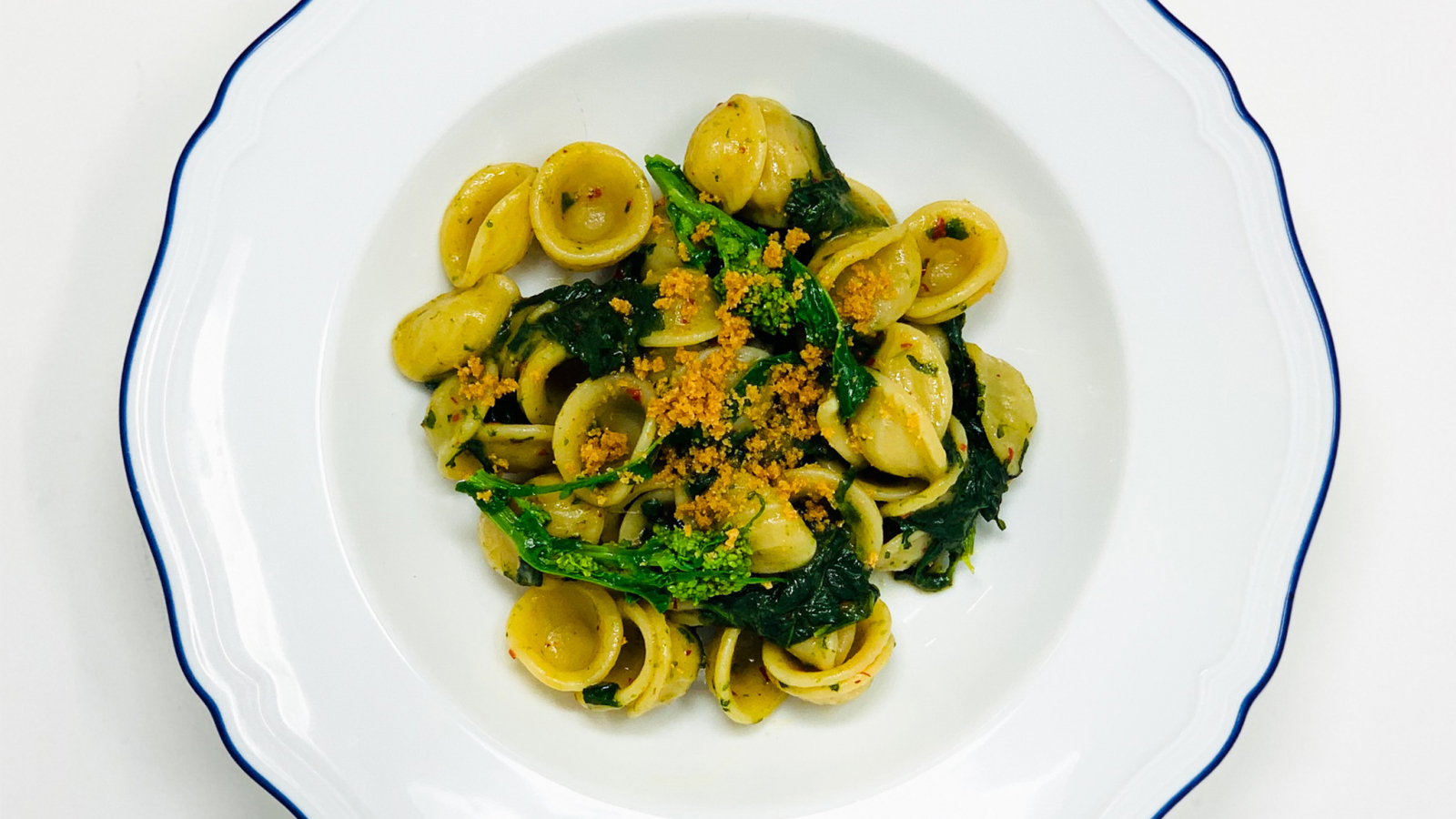 ORECCHIETTE CON CIME DI RAPA