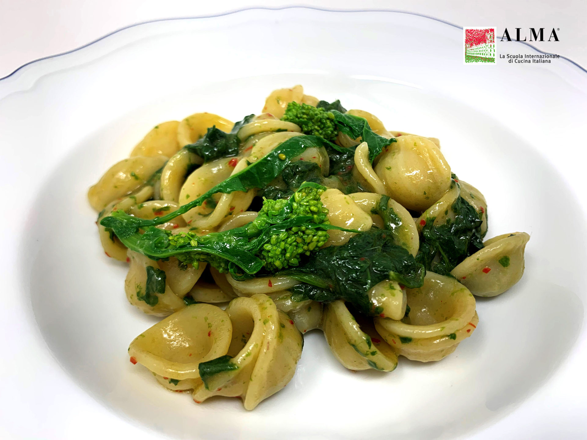 BARI: ORECCHIETTE CON LE CIME DI RAPA - Passione-Pasta.it