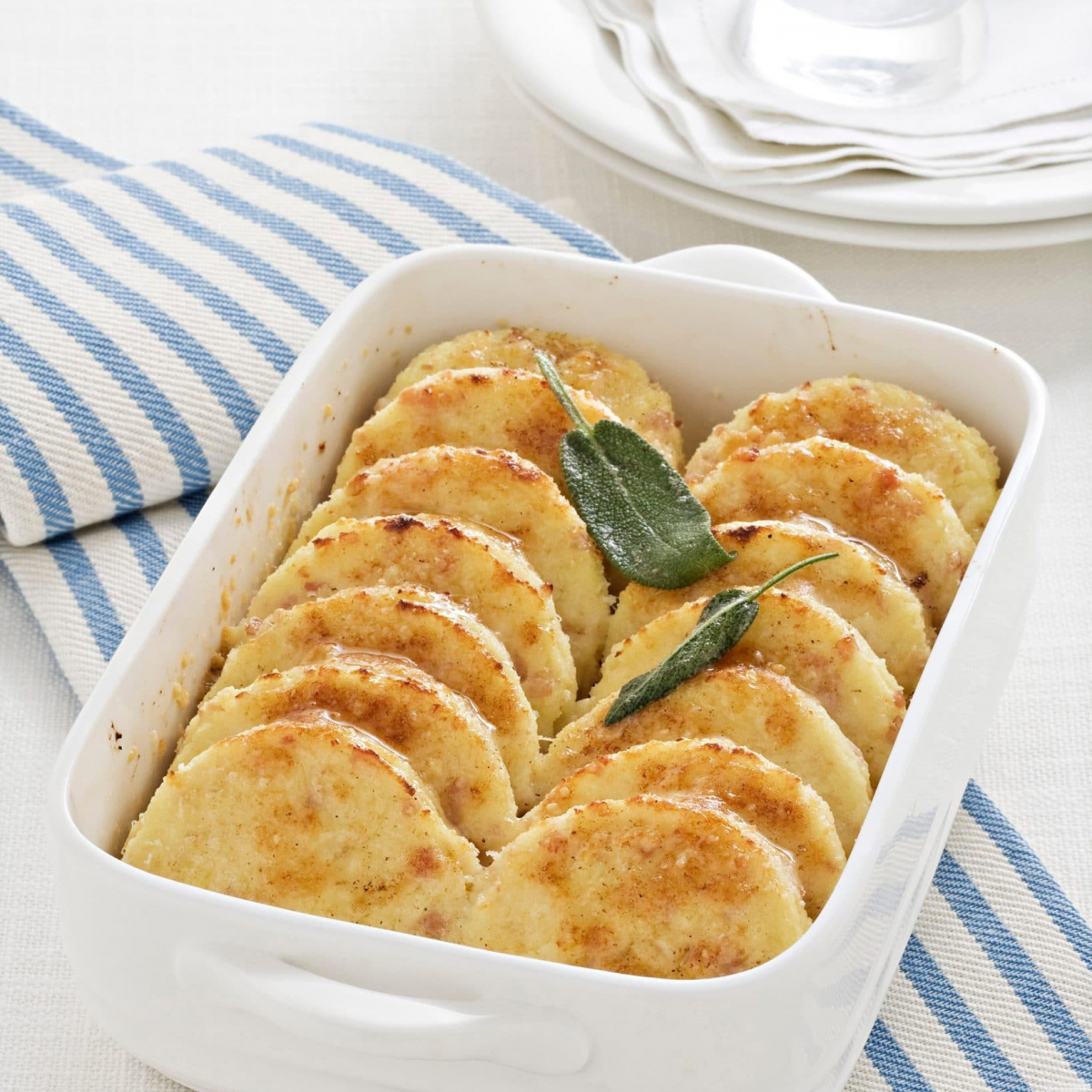 GNOCCHI ALLA ROMANA GNOCCHI ALLA ROMANA